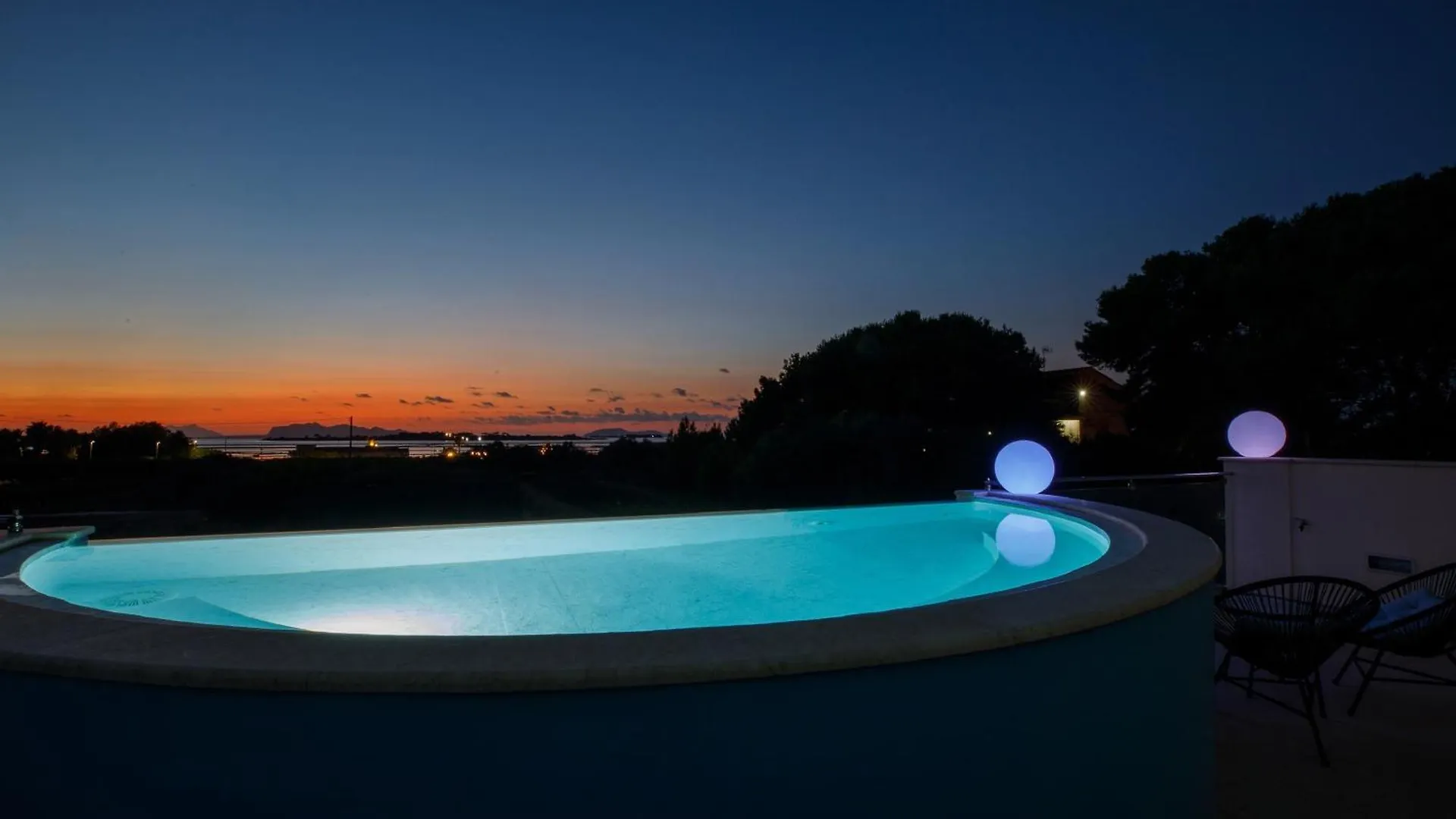 Villa Salicornia - Piscina, Jacuzzi E Vista Isole Marsala Itálie