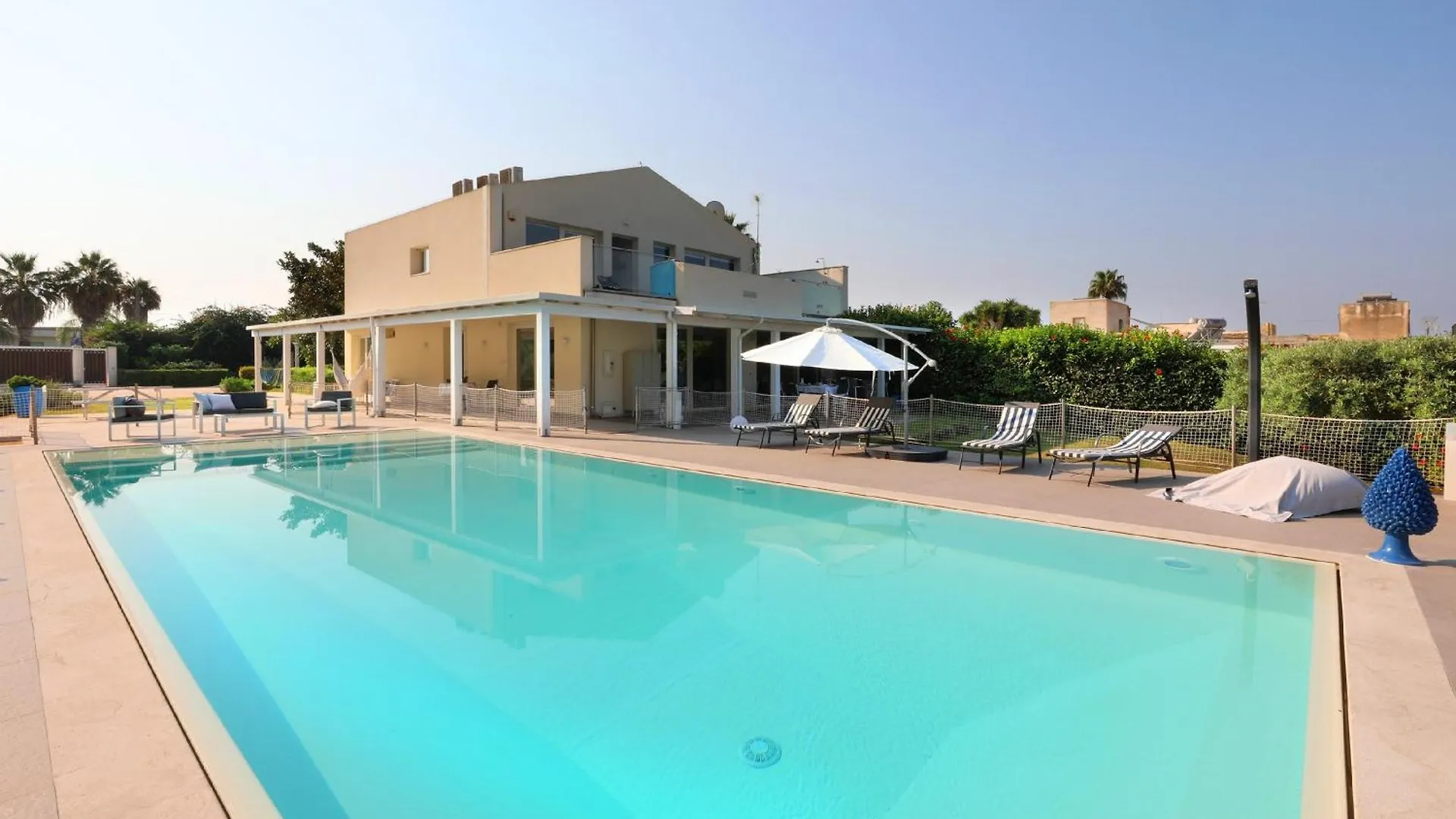 Villa Salicornia - Piscina, Jacuzzi E Vista Isole Marsala 0*,  Italy